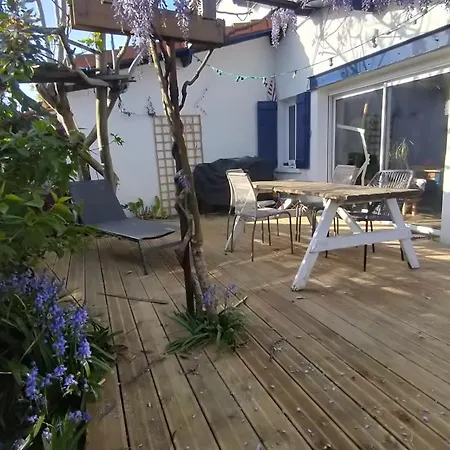 Maison Bassin D'arcachon Jardin Et Dépendance, 4ch