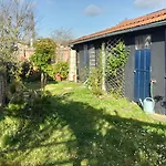 Maison Bassin D'arcachon Jardin Et Dependance, 4ch Biganos