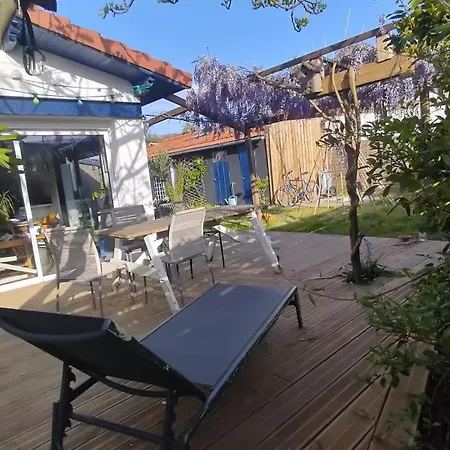 Maison Bassin D'arcachon Jardin Et Dependance, 4ch 펜션 비가노스
