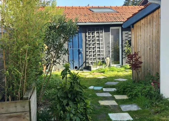 Дом отдыха Maison Bassin D'arcachon Jardin Et Dependance, 4ch *